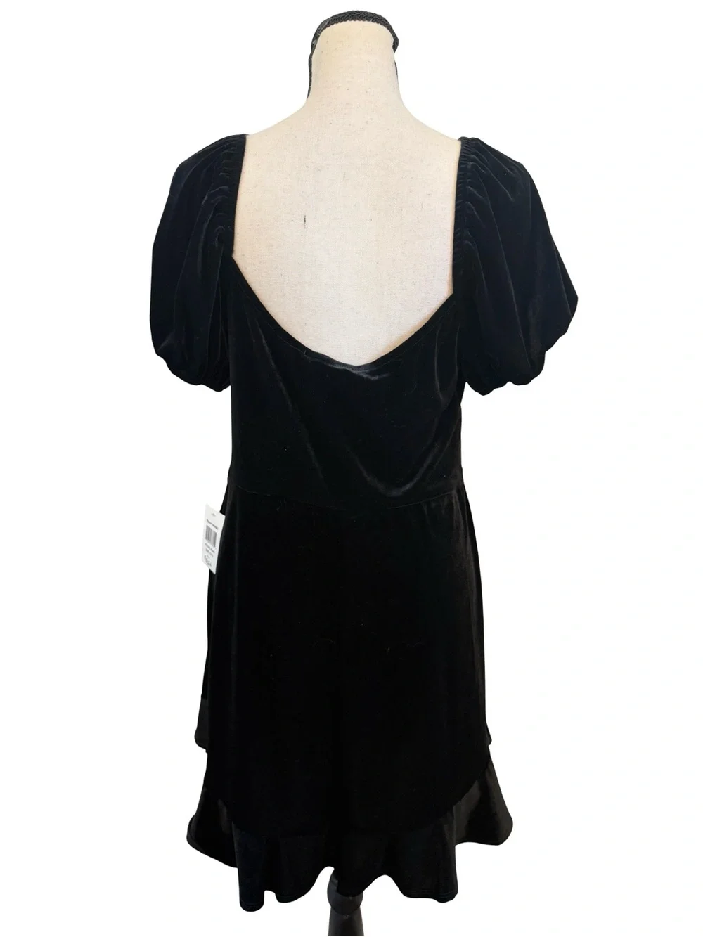 B. Darlin NWT Black Velvet Babydoll Dress Puff Sleeve Bow Mini Size 11/12
